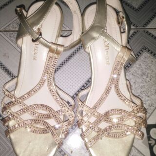 Sandal nu sai 37