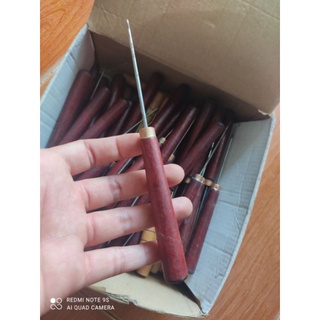 Dùi vải cán gỗ