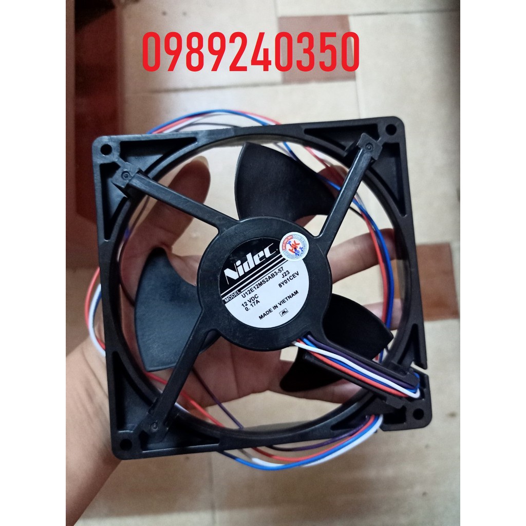 [Mã ELHA22 giảm 6% đơn 300K] Quạt tủ lạnh Hitachi 12V 4 dây (vuông 12,5 x 12,5cm)