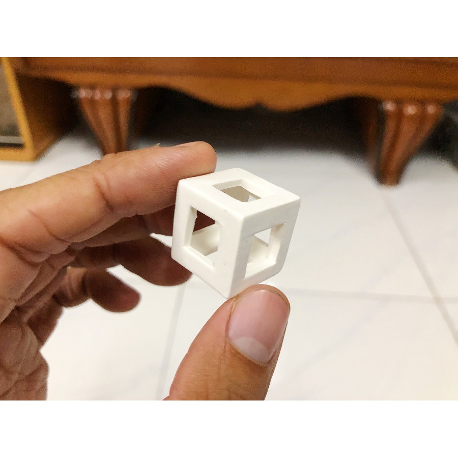 KHỐI VUÔNG TRẮNG GỐM TRANG TRÍ HỒ CÁ CHO TÔM TÉP CẢNH 2,5CM