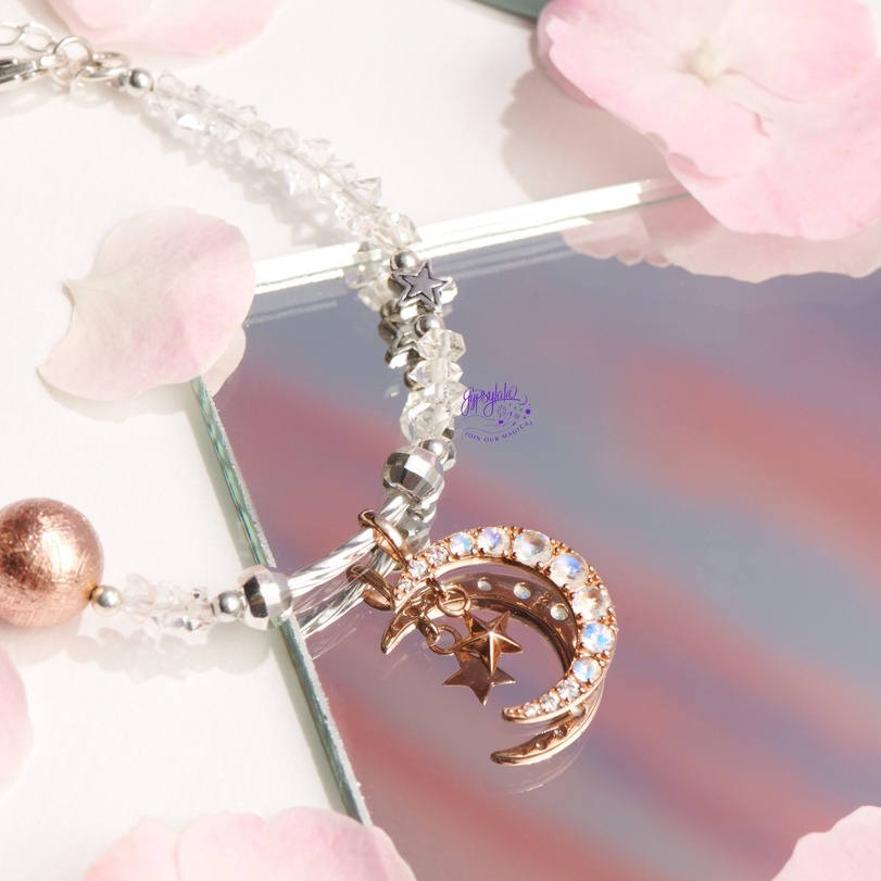 Vòng Tay Đá Kim Cương Thô Charm Mặt Trăng Thiên Nhiên SP004083 Gypsy.lala
