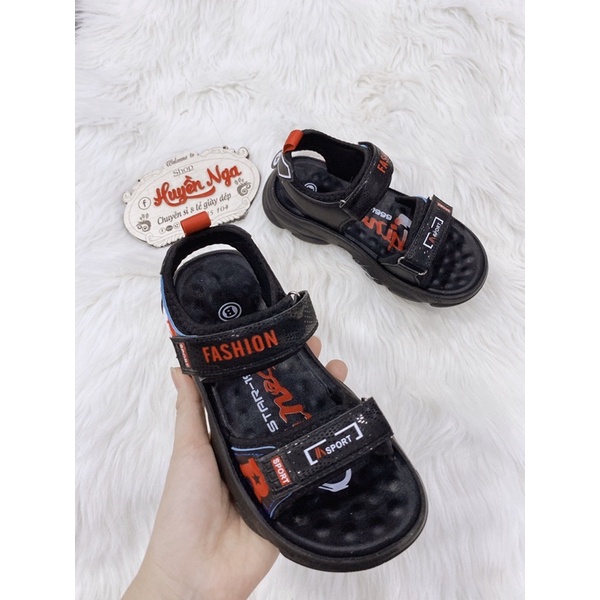 Dép xăng đan quai hậu bé trai loại đẹp chữ R size 33-37. dép bé từ 7tuổi đến 12tuổi