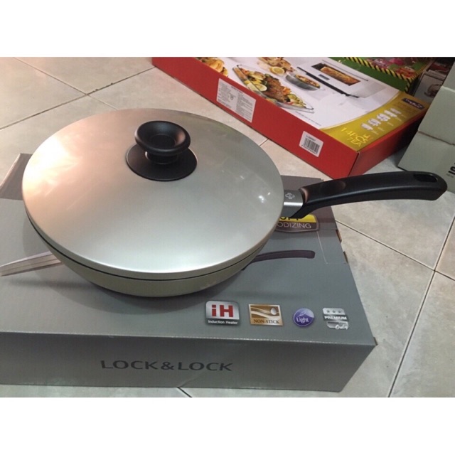 Chảo Lock&Lock có nắp lòng sâu 30cm