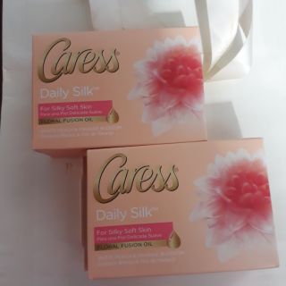 Xà bông cục caress daily silk- 113g - mỹ