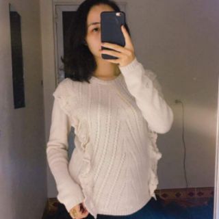 Chân váy ren tầng Zara