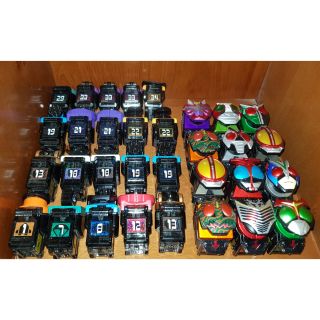 Astro Switches DX biến hình Kamen Rider Fourze