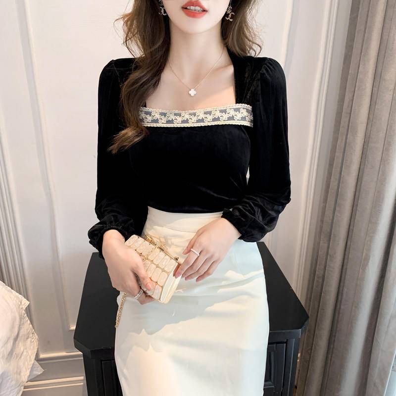 Áo nhung ngắn cổ vuông ôm dáng phong cách Retro Pháp