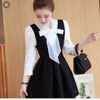 Set phối nơ trắng nữ 300