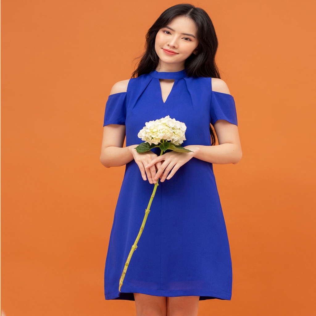 [Mã WABR0101 giảm 10% đơn 99K] Đầm suông hở vai DB5216 GUMAC | BigBuy360 - bigbuy360.vn