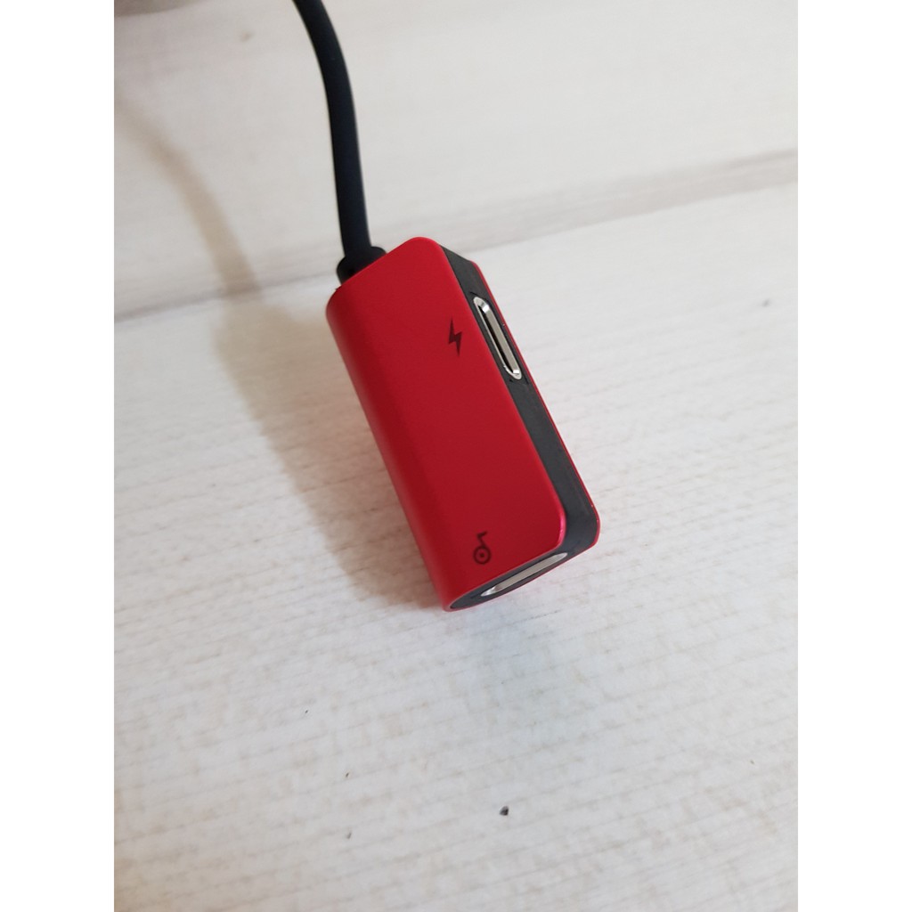 Cáp sạc vừa sạc vừa nghe IP7/7plus/8/8plus