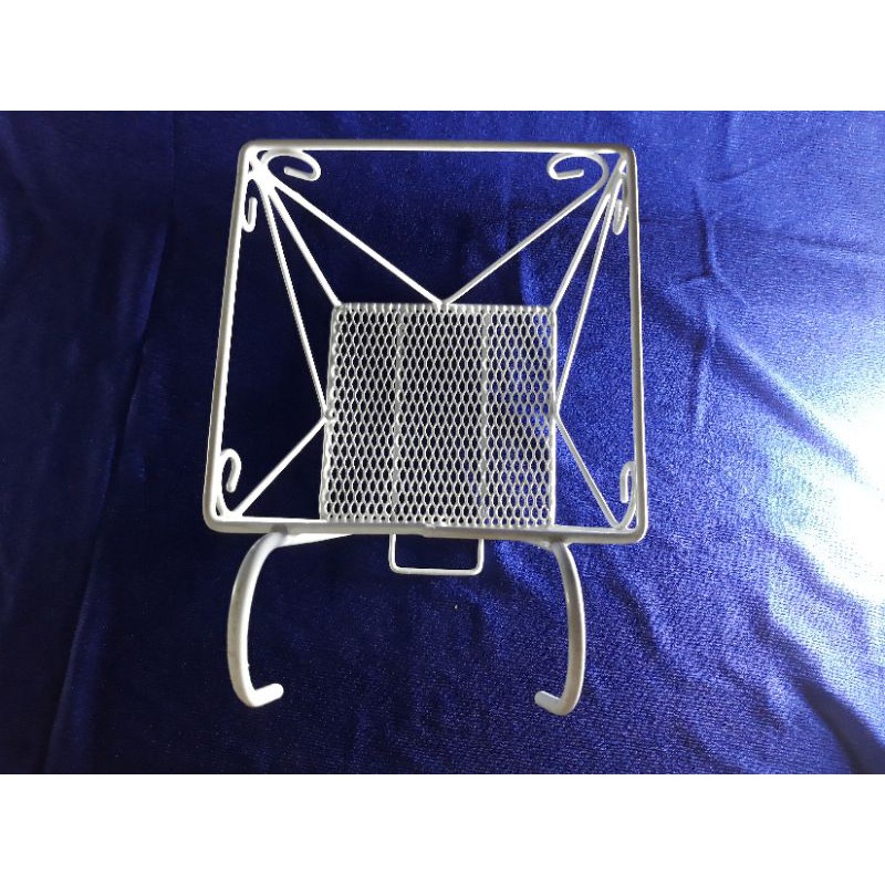 Khung Vuông Sắt 25*25Cm Treo Ban Công Trồng Hoa Cây