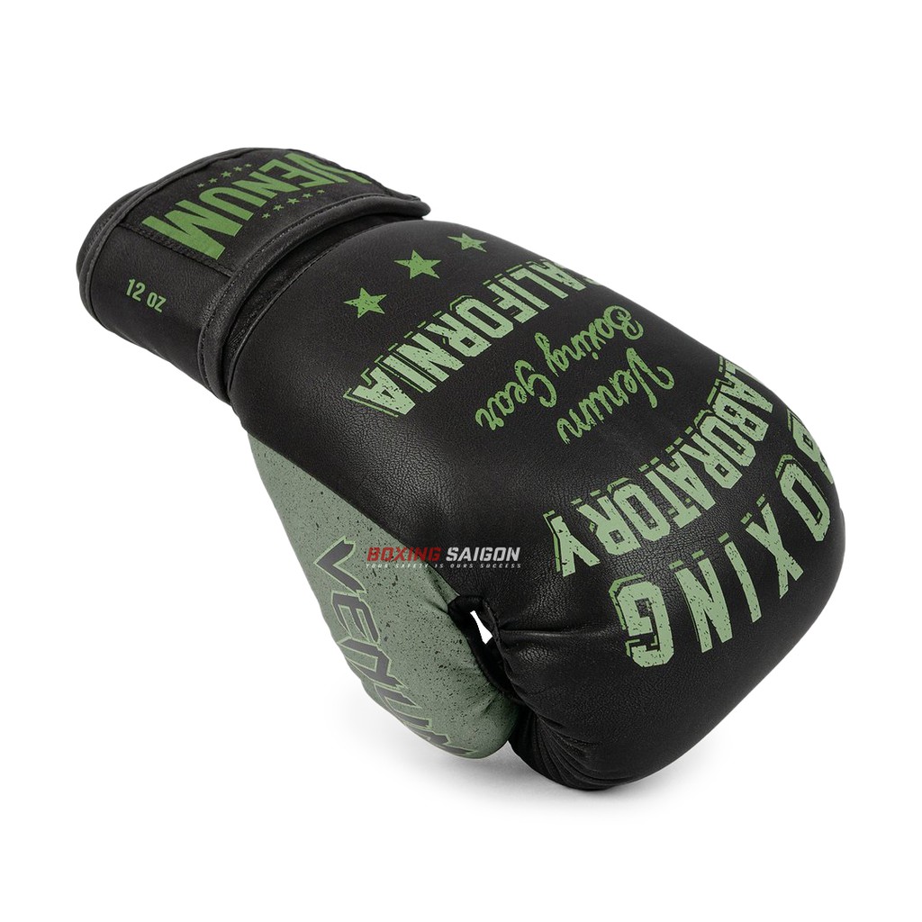 Găng tay boxing Venum Lab - Black/Green