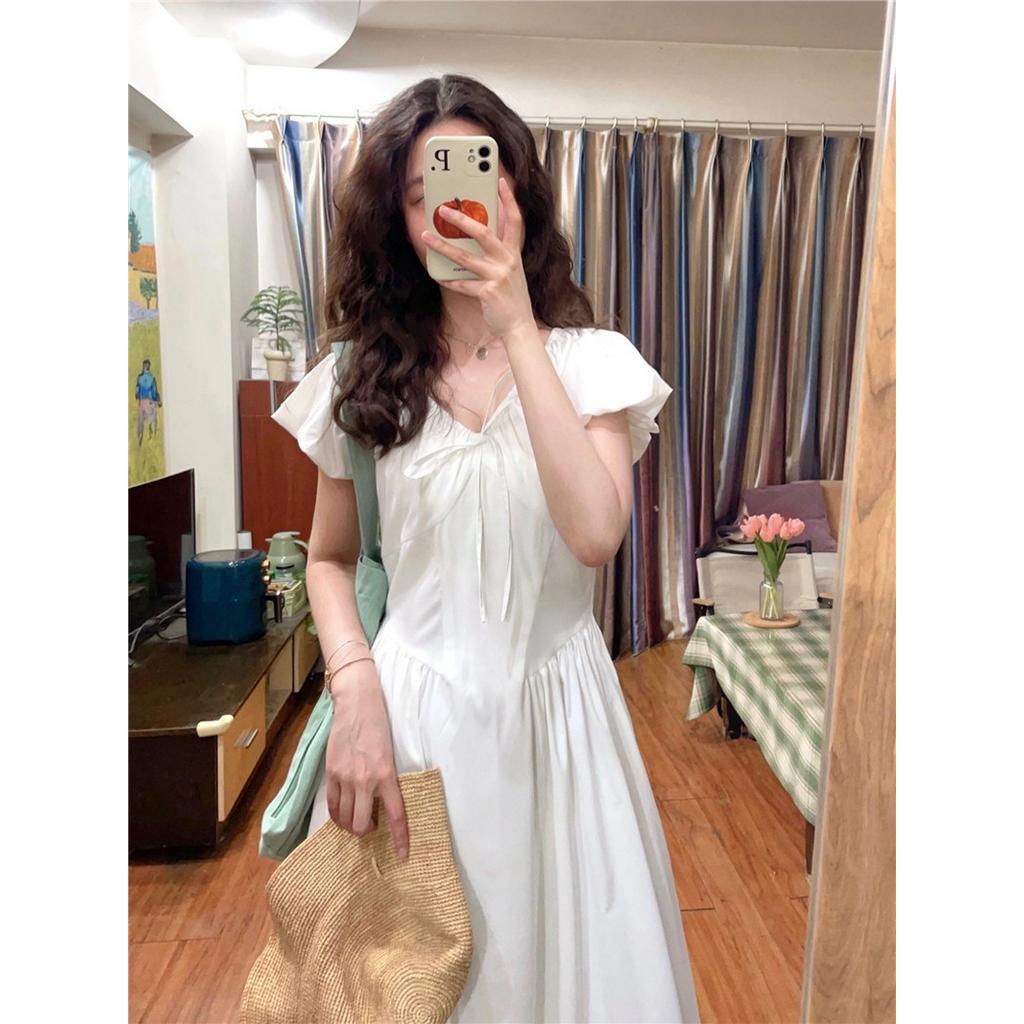 Đầm Trơn Màu Cổ V Ngắn Tay Thời Trang Pháp Quý Phái 64102