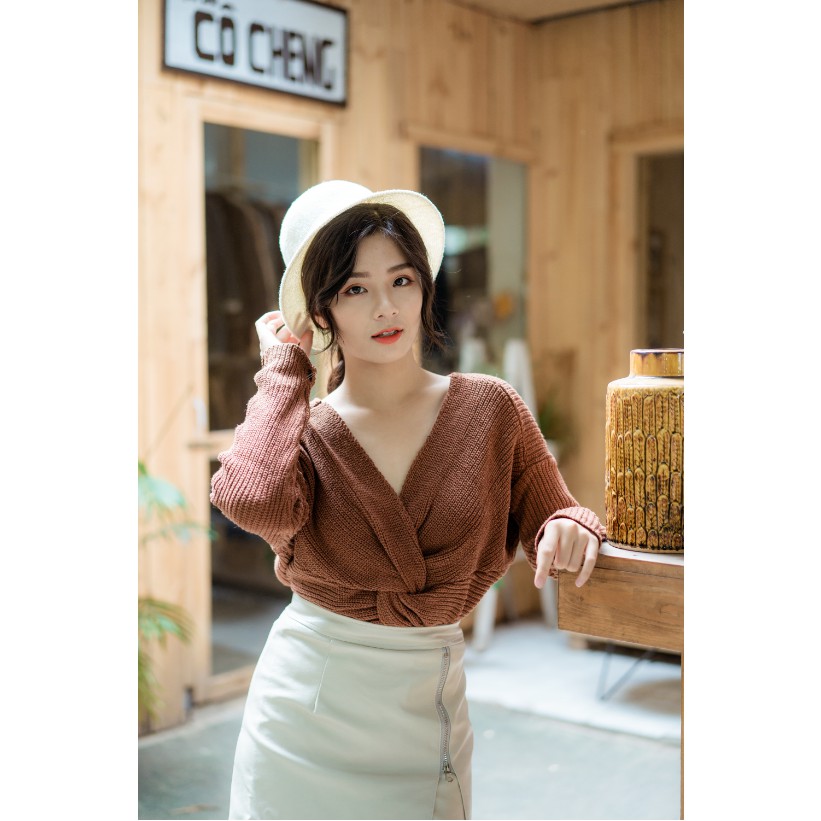 áo len xoắn eo