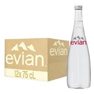  1 thùng Nước suối khoáng Evian không ga chai thủy tinh 75cl  tương đương 12 chai  nhập khẩu Pháp 