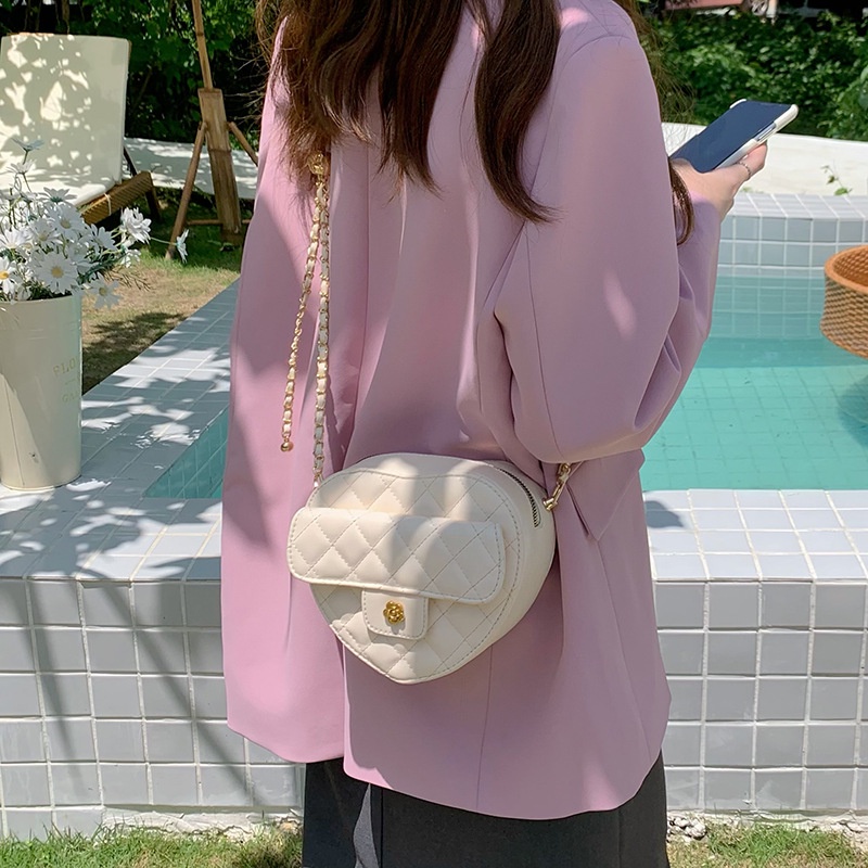 Túi Đeo Chéo Đính Hạt Hình Trái Tim Nhỏ Xinh Phối Dây Xích Thời Trang Mùa Hè 2022 Mới Cho Nữ