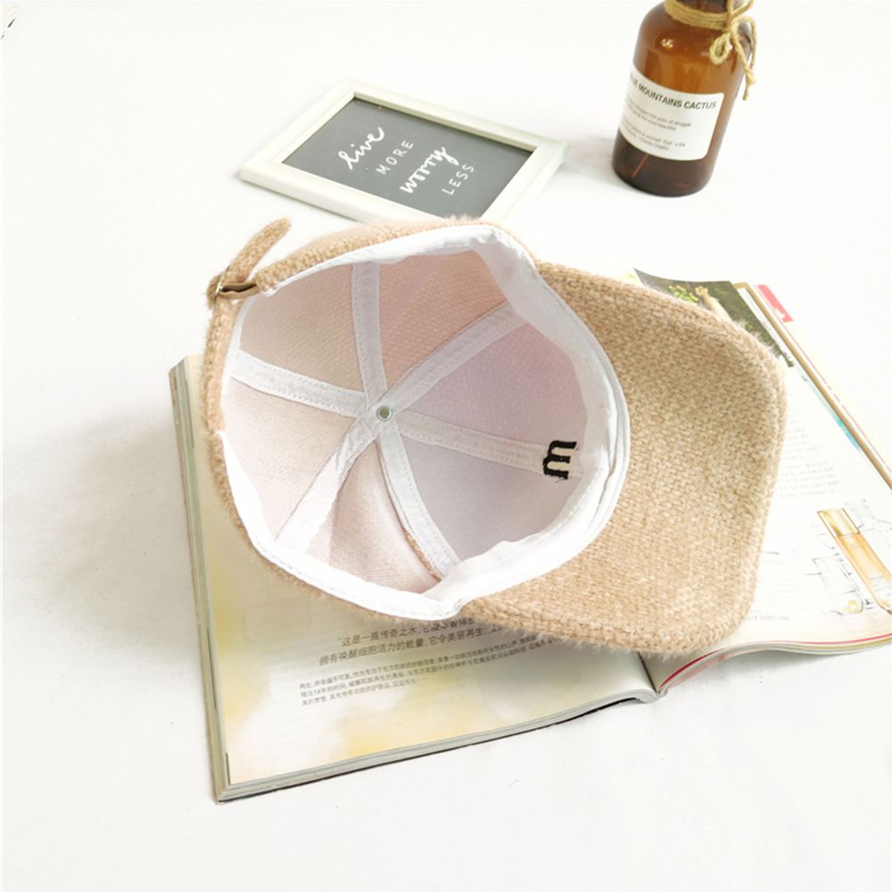 Nón lưỡi trai bằng vải lông thêu chữ M màu sắc thời trang thu đông phong cách Hàn Quốc cho nữ