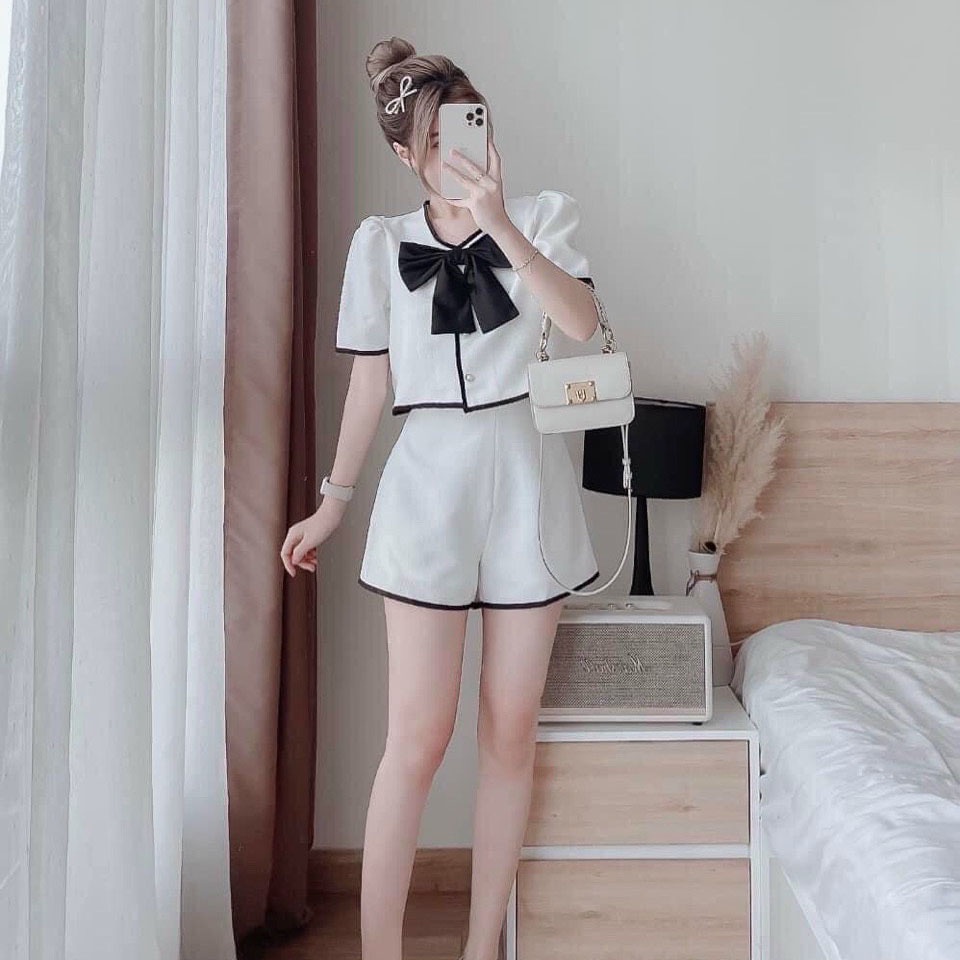 Sét Bộ Đùi Xốp Viền Áo Cài Nút Phối Nơ  Thời Trang Nữ Sam Closet Free Size 40-55kg