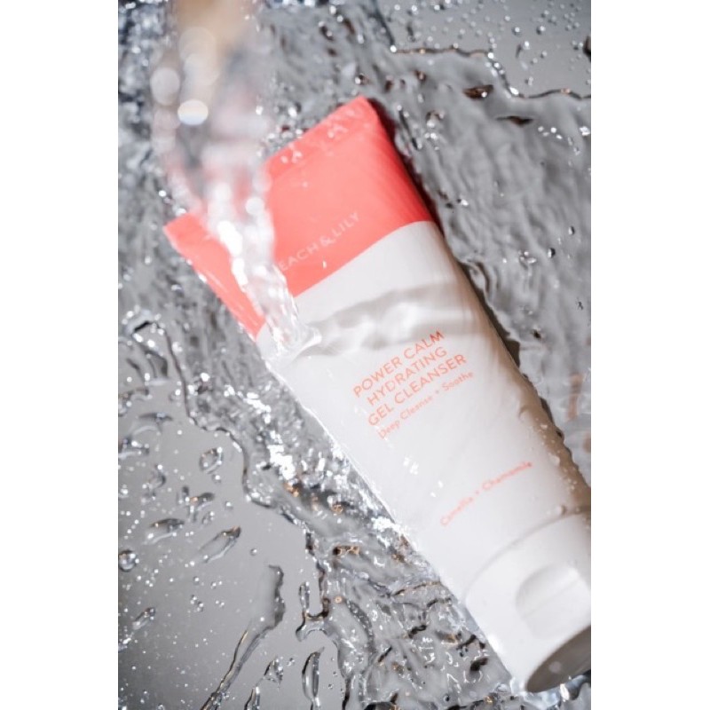 Sữa rửa mặt PEACH & LILY