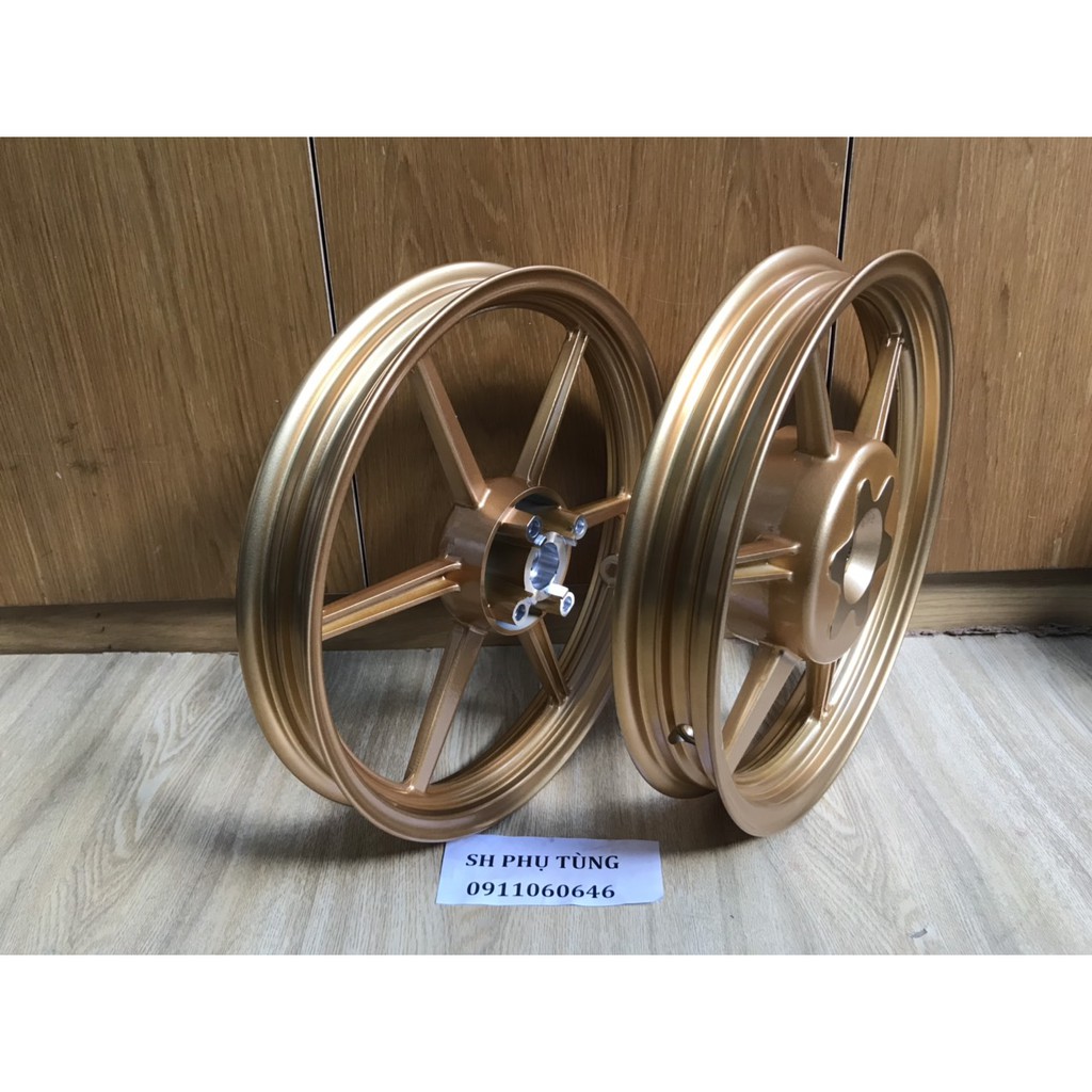 MÂM 6 CÂY VARIO VÀ AIRBLADE MỚI