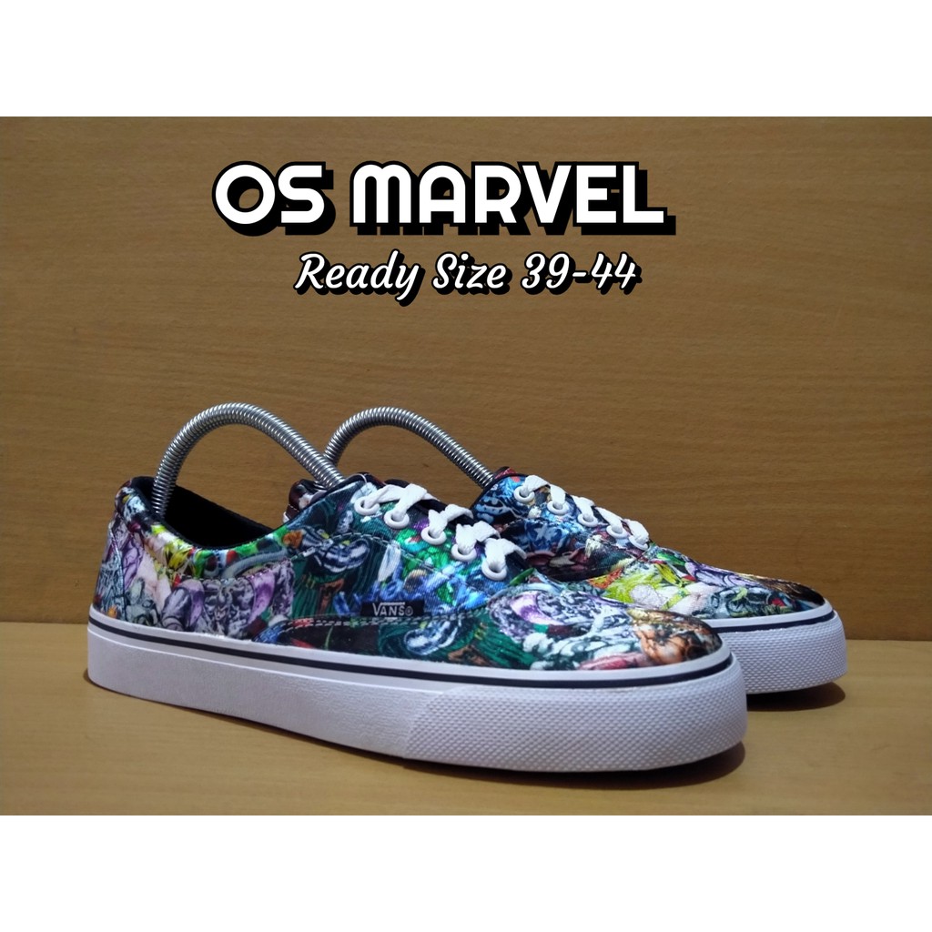 Giày Thể Thao Nam In Họa Tiết MARVEL WAFFLE DT