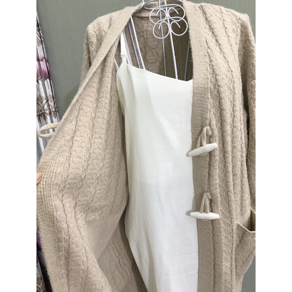 Áo khoác len thừng cardigan dáng dài màu kem