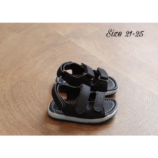 Sandal 2 quai phát sáng cho bé trai size 21-25