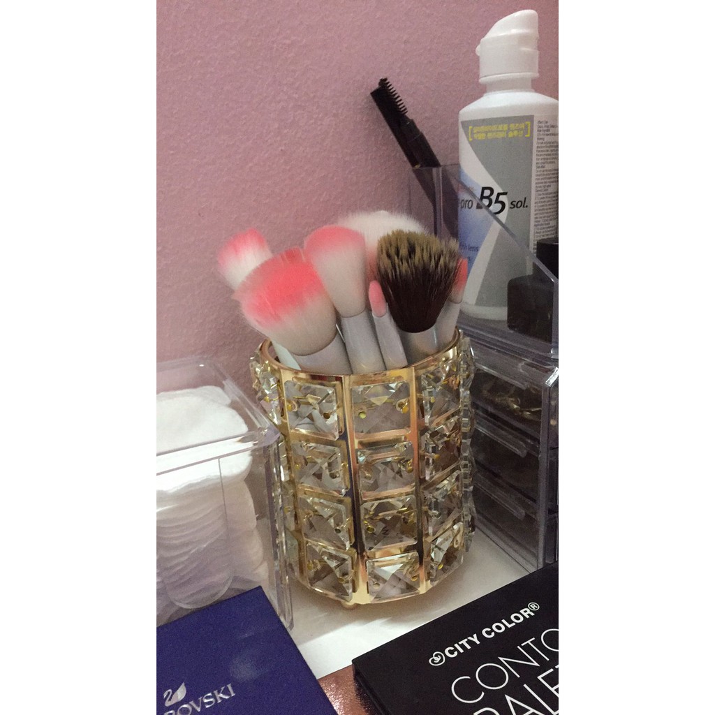 SALE[DEAL SỐC] Lọ đựng cọ trang điểm pha lê sang trọng cao cấp