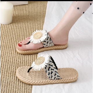 Dép đế cói xỏ ngón hoa cúc
