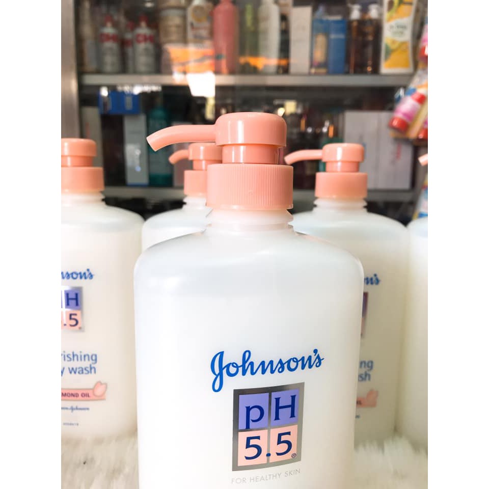 (750ml) Sữa Tắm pH 5.5 Johnson’s Hạnh Nhân công ty