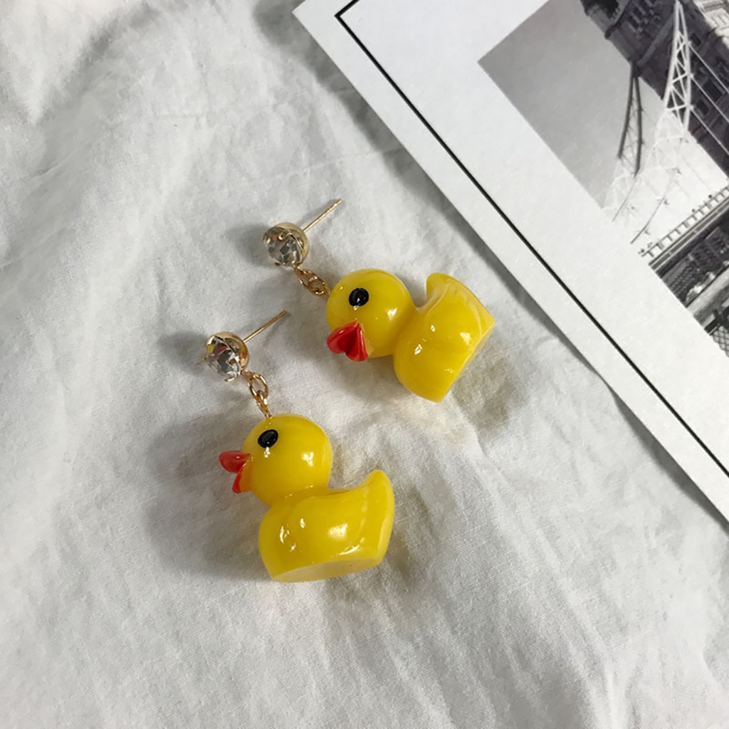 Đôi bông tai hình chú vịt vàng xinh xắn cho nữ