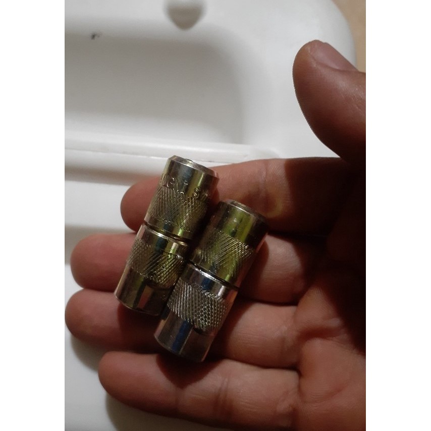 ĐẦU BÉC MÁY BƠM KEO CHỐNG THẤM PU - EPOXY