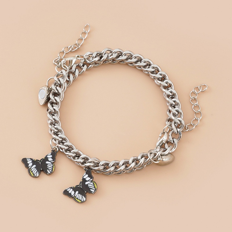 Set 2 Vòng Tay Mặt Trái Tim Cho Cặp Đôi