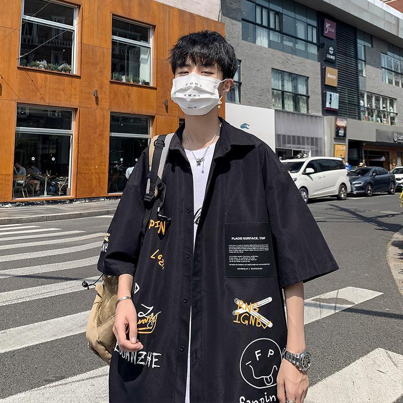 Áo Sơ Mi Tay Lửng Dáng Rộng In Họa Tiết Graffiti Phong Cách Hàn Quốc Thời Trang Mùa Hè Dành Cho Nam