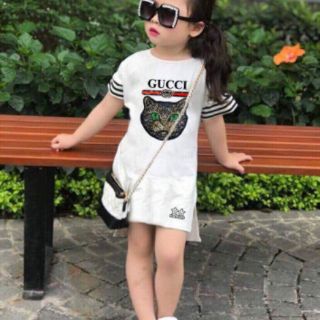 ĐẦM SUÔNG BÉ GÁI