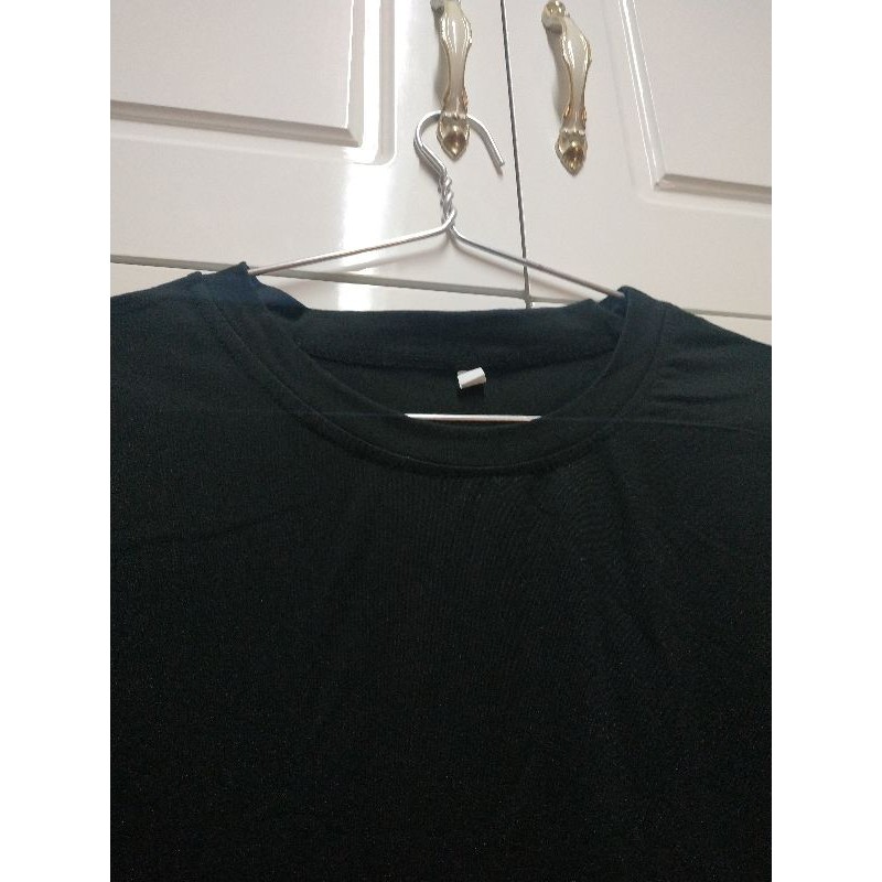 Áo thun unisex nam nữ, áo phông basic trơn trắng đen cotton 95%