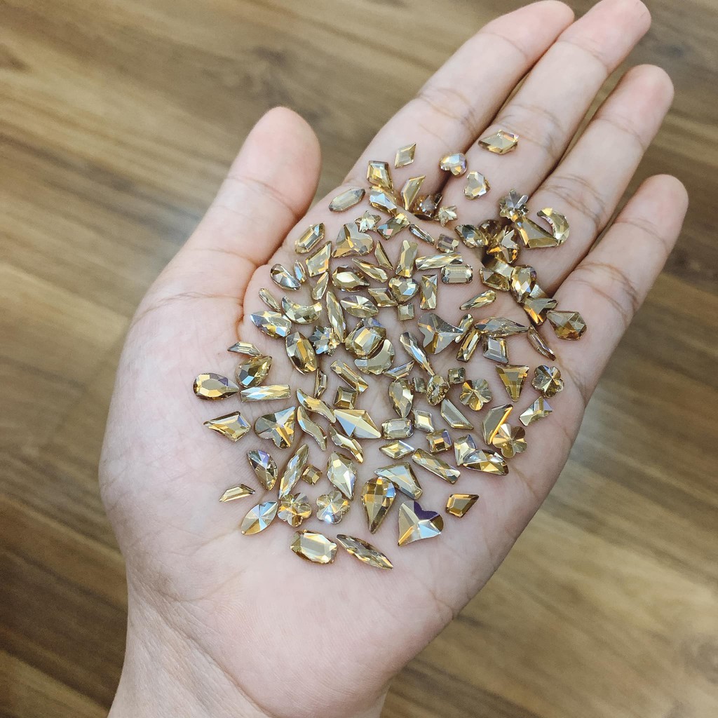 Set 100 viên đá khối chân bằng màu trà mix hình siêu sáng