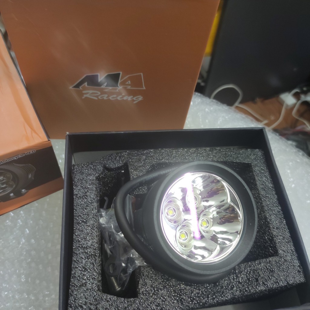 ĐÈN TRỢ SÁNG L4X CHÍP T6 KÍNH ÁNH TÍM