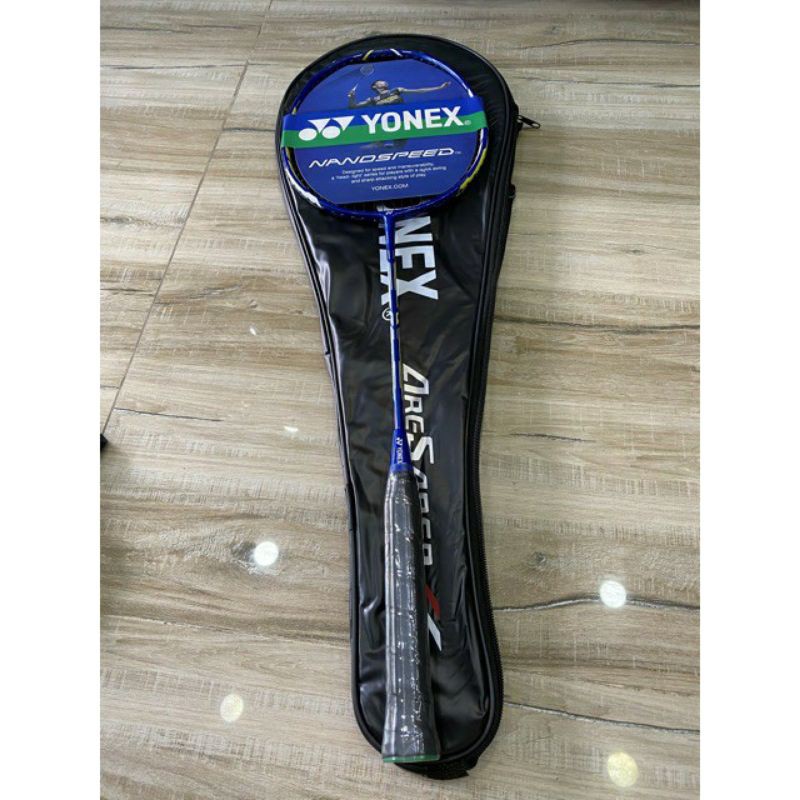 Cây vợt Yonex có túi đựng khung crom 100% chính hãng siêu bền