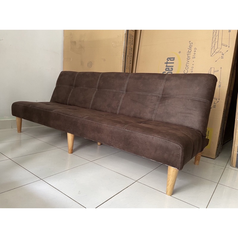 Sofa giường 1m8x90cm màu nâu đen chân gỗ chắc chắn