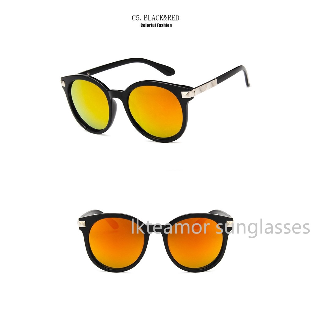 Kính mát gọng tròn màu sắc ngọt ngào phong cách cổ điển