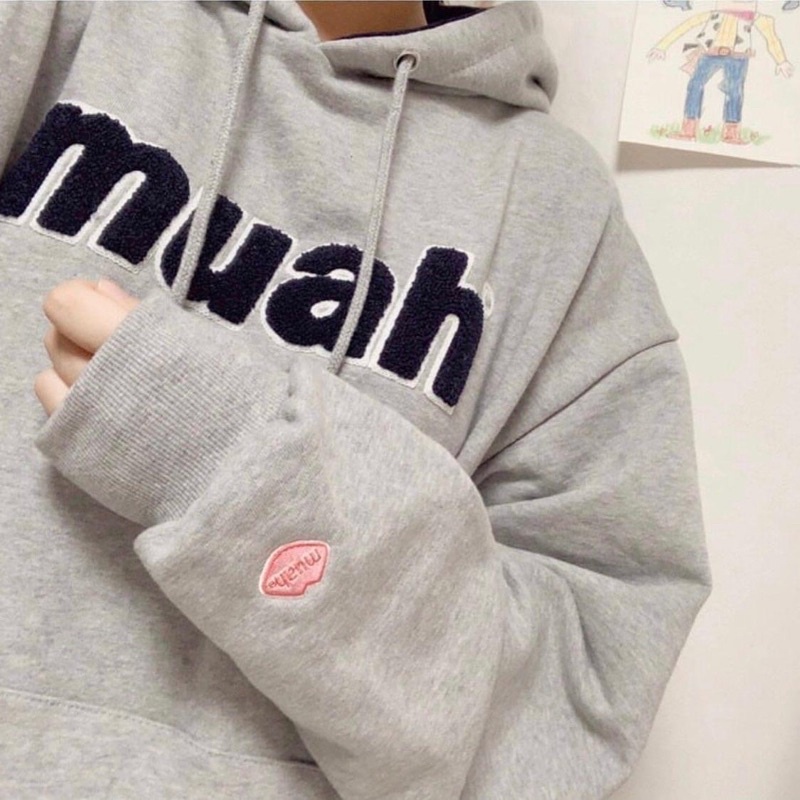 Áo hoodie Muah muah thêu logo  xuất Hàn màu xám dây kéo Unisex nam nữ
