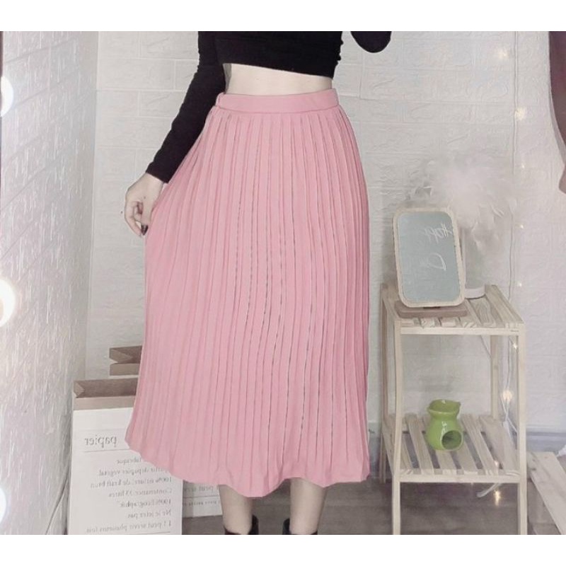 Chân váy dập ly dáng dài qua gối sang trọng