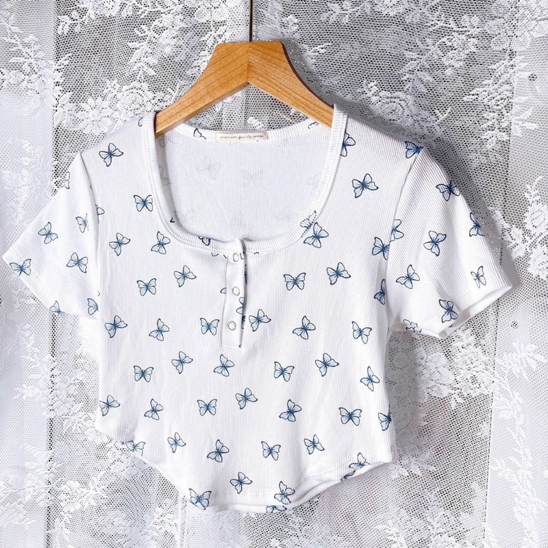 Áo Croptop Vạt Bầu Hình Bướm 🦋 - Hoa  Chất gân dày dặn YUMI BÁN SỈ