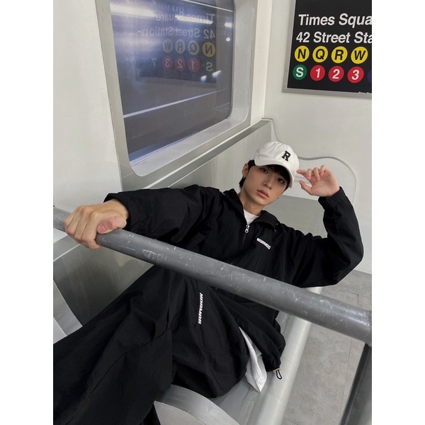 QUẦN NYLON LOGO PANTS NORMOS