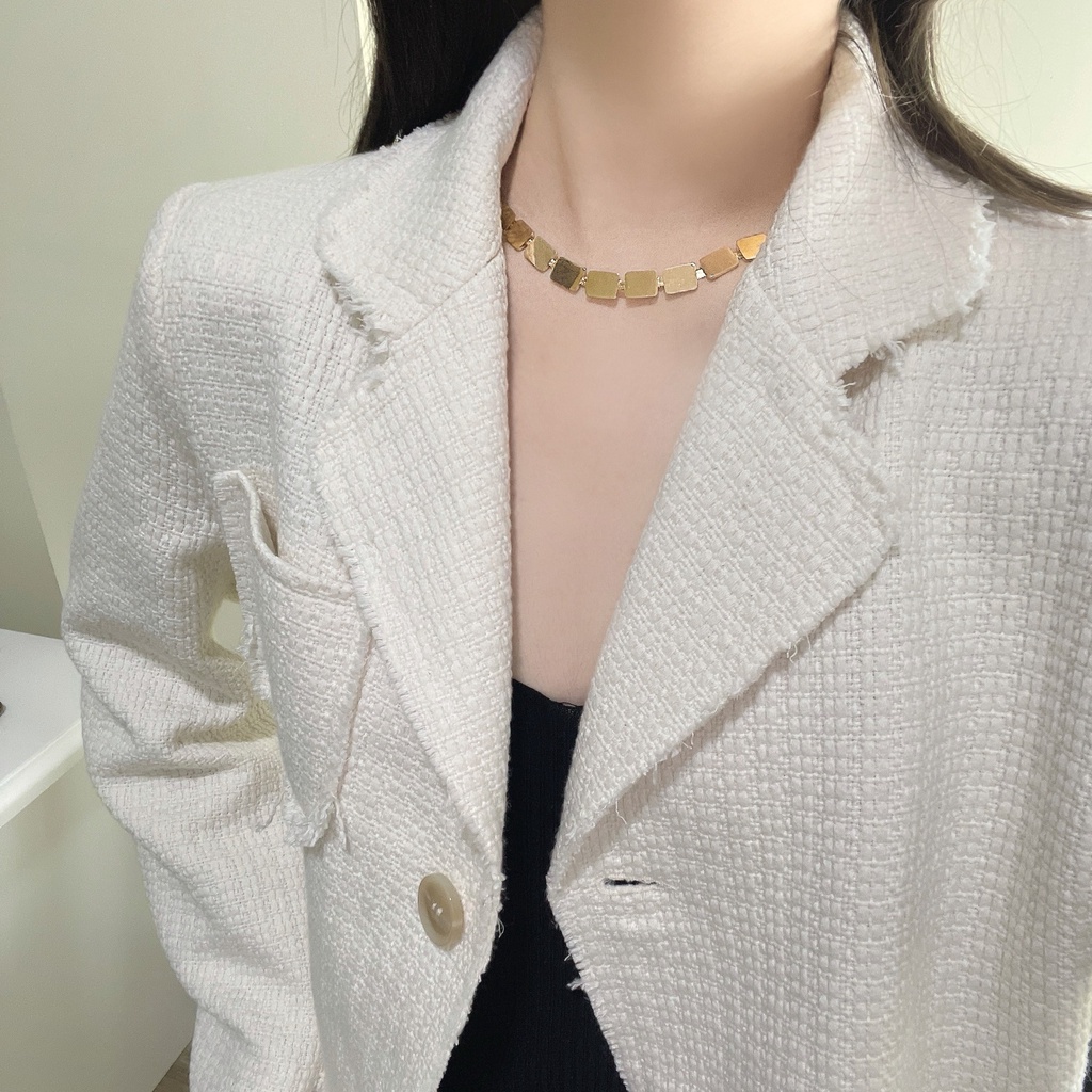 Dây Chuyền Thép Titan Mặt Vuông Màu Vàng Thời Trang