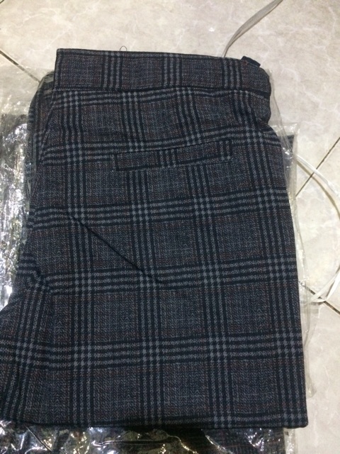 Quần bầu sọc có lưng rút cài nút