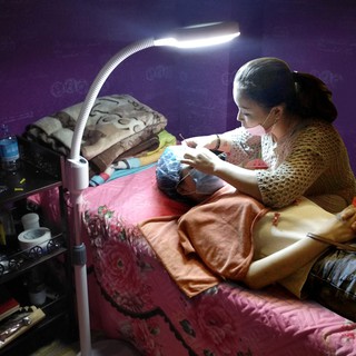 đèn nối mi đứng sàn siêu sáng