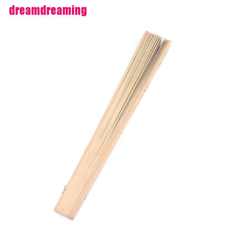 1 Quạt Tre Cầm Tay Cổ Điển