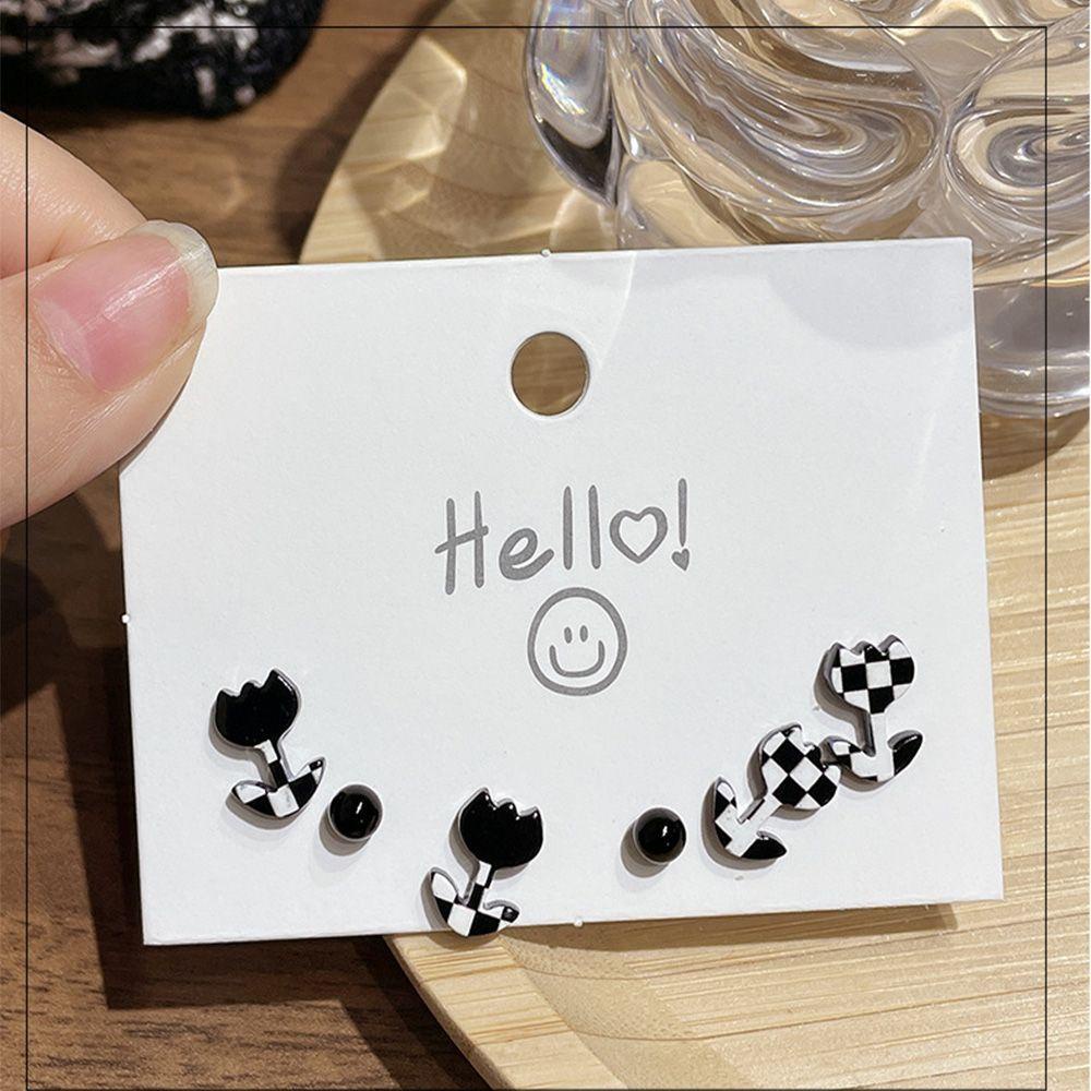 QQMALL Khuyên Tai Xỏ Hạt Nhựa Resin Phong Cách Hàn Quốc Ngọt Ngào Dễ Phối Đồ Dành Cho
